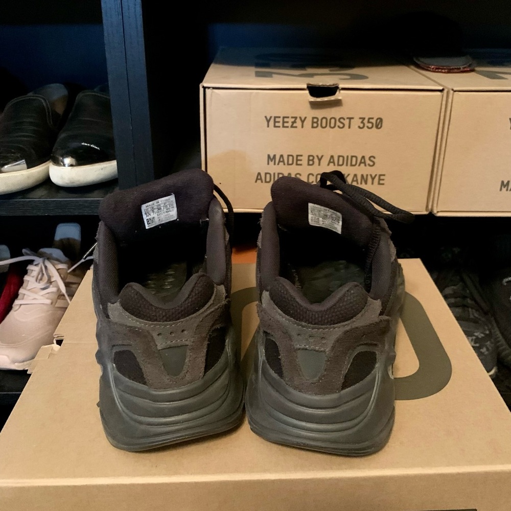 Authentic Yeezy Boost 700  V2  US 5 1/2 - Picture 3 of 11